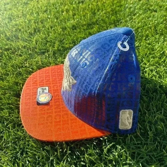 NBA New York Knicks Youth Hat Adidas 1993 - Picture 3 of 6